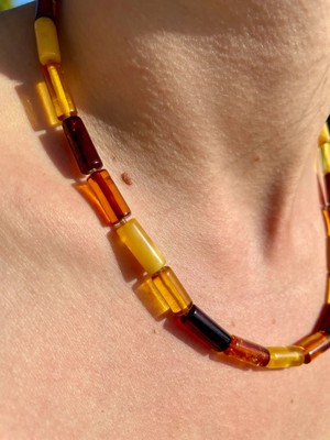 Doğaltaş Damla Kehribar Kolye (Sertifikalı Özel Seri)