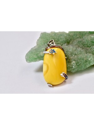 Doğaltaş Damla Kehribar Mine Işlemeli Gümüş Kolye