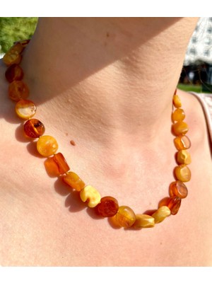 Doğaltaş Damla Kehribar Kolye (Sertifikalı Özel Seri)