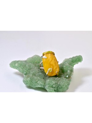 Doğaltaş Damla Kehribar Mine Işlemeli Gümüş Yüzük