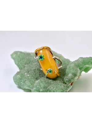 Doğaltaş Damla Kehribar Mine Işlemeli Gümüş Yüzük