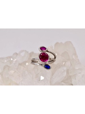 Doğaltaş Tanzanit ve Yakut Yüzük – Canlılık, Tutku ve Enerji Desteği