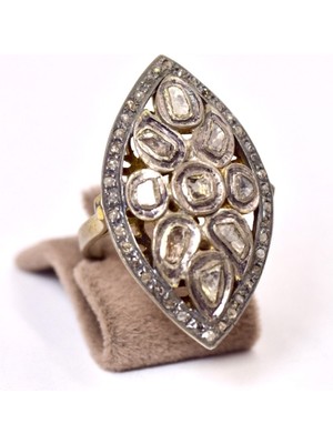 Doğaltaş Elmas Yüzük