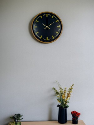 Urfakent 36 cm Kahverengi Modern Duvar Saati