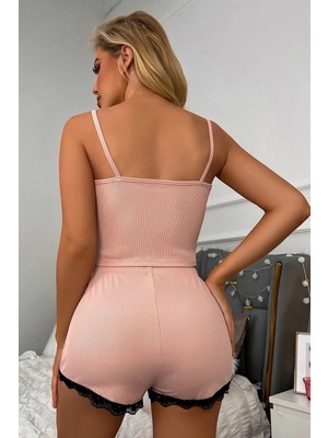 Fantastik Store Kadın Pembe Alt ve Üst Dantel Detaylı Şortlu Gecelik Takımı