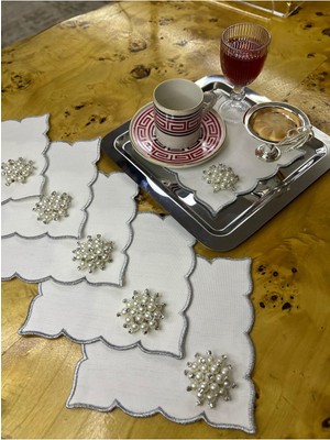 Minoza 6 Adet Inci Broşlu Kenar Nakışlı Leke Tutmaz Gardenya Kumaş Kokteyl & Kahve Sunum Peçetesi