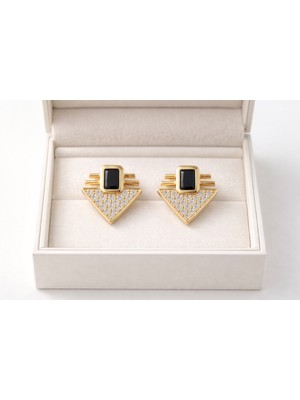 Akman Serenay Küpe Model 8 – Siyah Taşlı Geometrik Zirkon Detaylı Gold Renk Çelik Küpe, Kararma Yapmaz