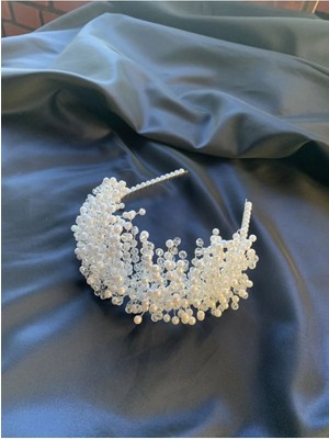 Byen Giyim Yaşanan Ilkleryanaristal Inci Gelin Tacı