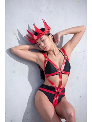 Byen Giyim Yaşanan Ilkleryanaesur ve Şık Jartiyer Takımı Sende Dene