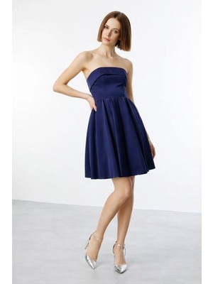 Ekol Eteği Piliseli Straplez Elbise 5096