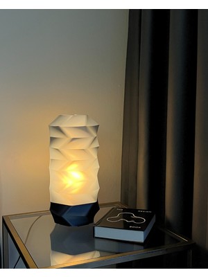 Prısma Masa Lambası | Modern, Minimalist Tasarım | Gece Lambası & Dekoratif Aydınlatma