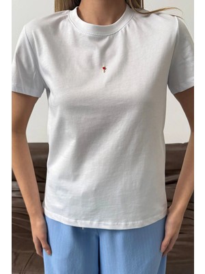 Giysa Kadın Anahtar Aksesuarlı %100 Pamuklu T-Shirt Beyaz - 26Y 26515