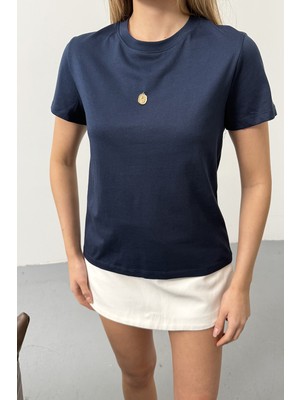 Giysa Kadın Lale Aksesuarlı %100 Pamuklu T-Shirt Lacivert - 26Y 26516