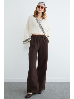 FullaModa Yakası ve Kolu Nakışlı Bağlamalı Kimono