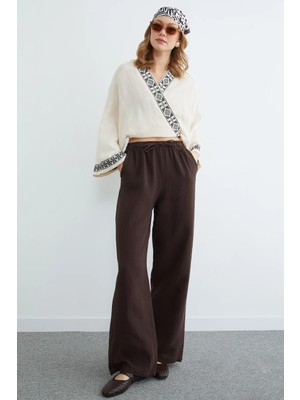 FullaModa Yakası ve Kolu Nakışlı Bağlamalı Kimono