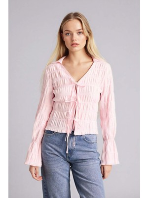 DeFacto Regular Fit Gömlek Yaka Dokulu Uzun Kollu Bluz G9491AX26SP