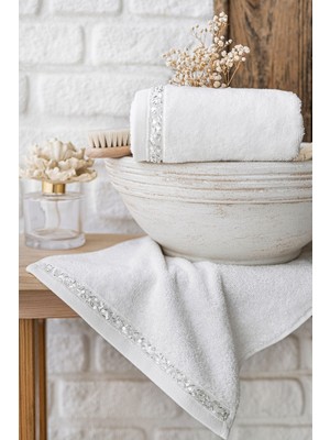 Elart Vals El Misafir Havlusu %100 Pamuk Çeyizlik Taş Işlemeli Dantelli 2 Adet (30X50 Cm)