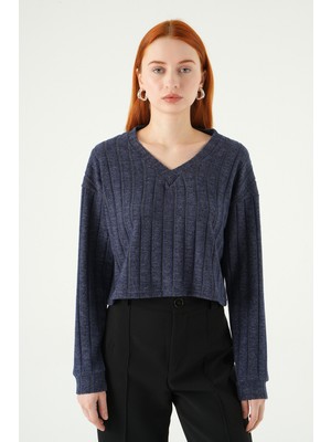 Rays Laci V Yaka Bluz 8259A