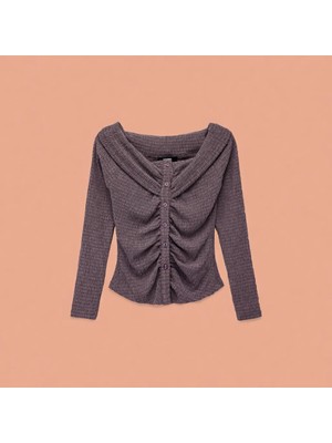 Koton Kadın Slim Fit Uzun Kollu Düğmeli Kayık Yaka Tişört Polyester Karışımlı Günlük Stil
