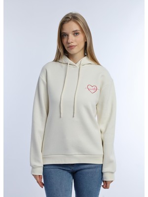 Quhox Kadin Kalp Nakışlı 3 Iplik Sweatshirt Ekru