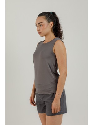 Airlife Sportswear Hafif Açık Yakalı ve Arka Açık Detaylı Kadın Sporcu Atleti Smoked