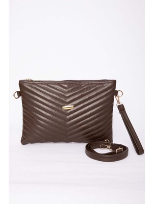 DMC Kapitone Desenli Fermuarlı Portföy Çanta Kahve