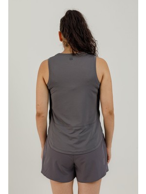 Airlife Sportswear Derin Yırtmaç ve Basen Kapatma Detaylı Kadın Sporcu Atleti Smoked