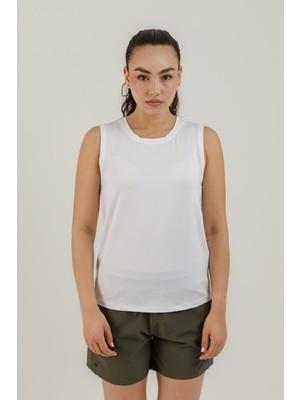 Airlife Sportswear Hafif Açık Yakalı ve Arka Açık Detaylı Kadın Sporcu Atleti Beyaz