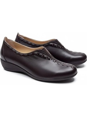 Ne&Ve Shoes Kahve Deri Ortopedik Biyeli Lastik Detaylı Kadın Klasik Anne Ayakkabısı