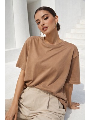 Rich Kadın Açık Kahverengi Premium Modal Kumaş Oversize T-Shirt