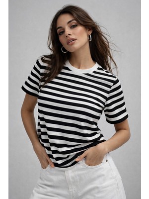 Rich Kadın Siyah Çizgili Yumuşak Dokulu Pamuklu Basic T-Shirt