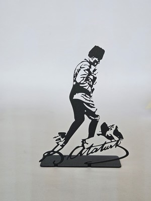Steon Metal Atatürk Silüeti Masa Dekoru Atatürk Biblosu
