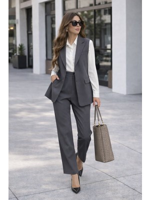 Madame Melek Zr Model Marka Vatkalı Yelek Pantolon Takım - Havuç Pantolon Uzun Yelek Düz Renk Takım