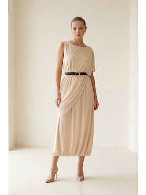 Setre Bej Kol Ve Asimetrik Kumaş Detaylı Kemerli Midi Boy Elbise