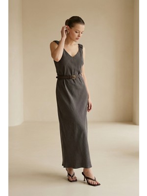 Setre Acı-Kahve Askı Detaylı, Kolsuz Uzun Elbise