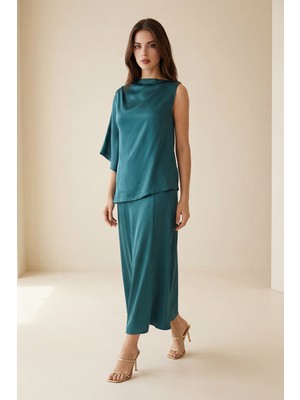 Setre Zümrüt Asimetrik Yaka Detaylı, Tek Kollu Bluz