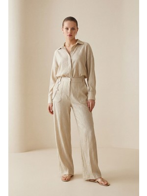 Setre Bej Cep ve Bel Detaylı Aksesuar Detaylı Rahat Kesim Pantolon