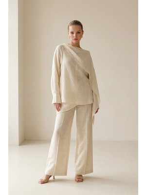 Setre Açık Sarı Asimetrik Yaka Parça Detaylı, Uzun Kollu Rahat Kesim Bluz