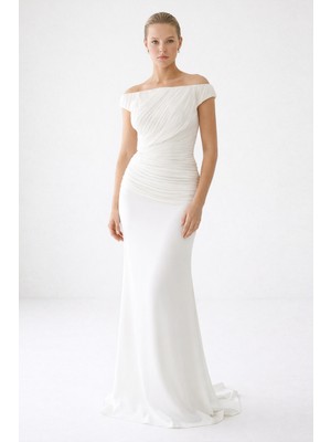 Setre Ekru Yaka Ve Drape Detaylı Belden Oturtmalı Tam Kalıp Abiye Elbise