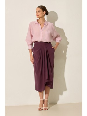 Setre Bordo Belden Düğme ve Pile Detaylı Midi Boy Etek