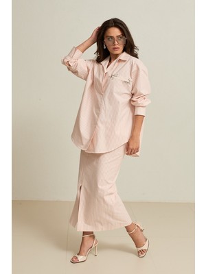 Setre Ekru-Pudra Çizgili Desenli, Taş Detaylı Uzun Kollu Rahat Kesim Gömlek