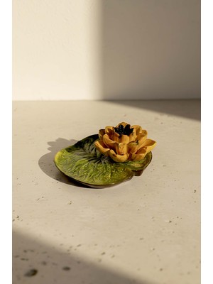 Sarı Lotus Çiçeği Dekoratif Tabak