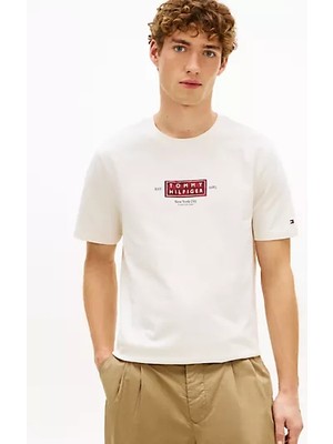 Tommy Hilfiger Erkek Normal Kesim Baskılı Pamuklu Kısa Kollu Krem T-Shirt MW0MW42392-Z00
