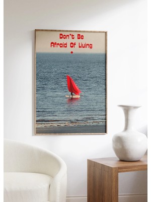 Ninastore 70'ler Retro Poster: Kırmızı Yelkenli Plaj Baskısı/ Kırmızı Duvar Sanatı