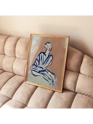 Ninastore Minimalist Dijital Baskı/ Kanepede Oturan Kadın/ Çerçeveli Stil (Anında Indirme)