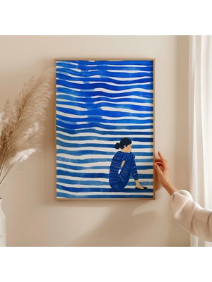 Ninastore Mavi Çizgili Kadın Sanat Baskısı: Modern Figüratif Dekorasyon (Dijital Indirme)