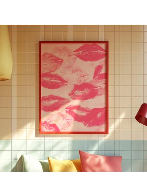 Ninastore Pink Kiss Posteri: 70'ler Retro Duvar Sanatı (Dijital Indirme)