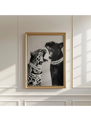 Ninastore Leopar ve Panter Deseni: Incilerle Süslü Vahşi Kediler (Anında Indirilebilir)