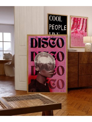 Ninastore 70'ler Disko Topu Posteri: Retro Pembe Duvar Sanatı (Dijital Indirme)