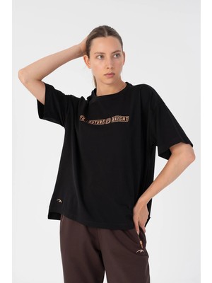 Maraton Comfort Kadın Bisiklet Yaka  Siyah T-shirt